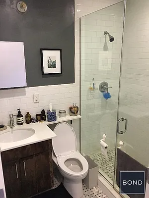 Rented by Bond New York | media 16