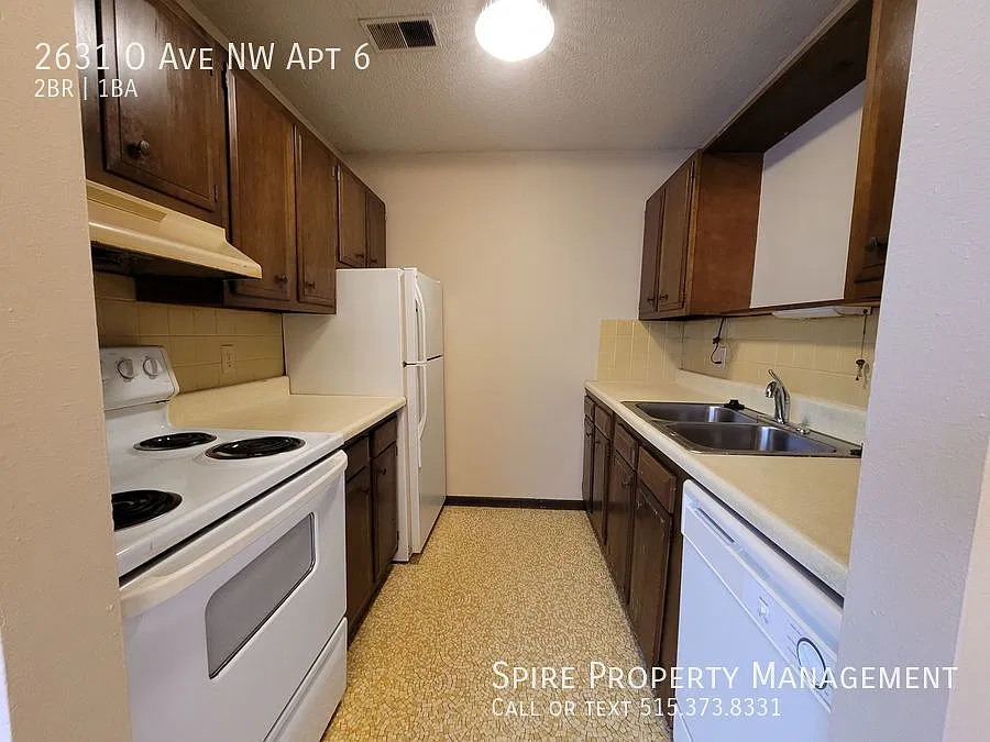 NW 2 bedroom 1 bath Secure entry available now! — Photo 3