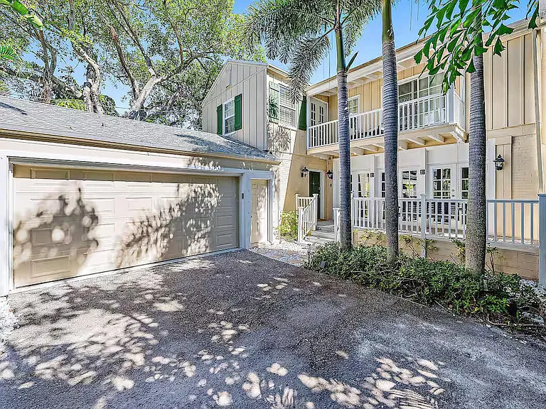 4110 Washington Rd — Photo 3