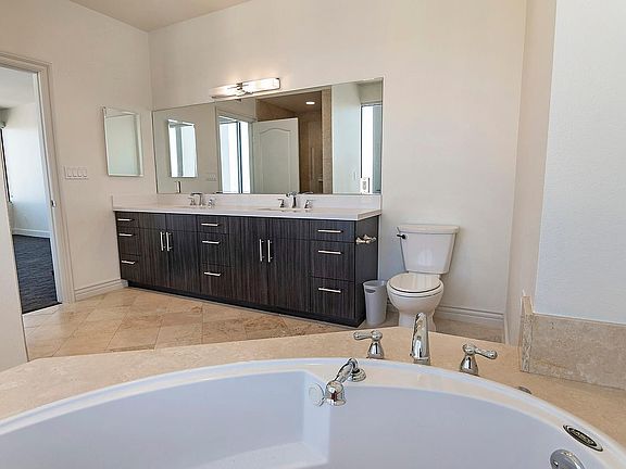 5th image of 5670 Wilshire Blvd Ph 4