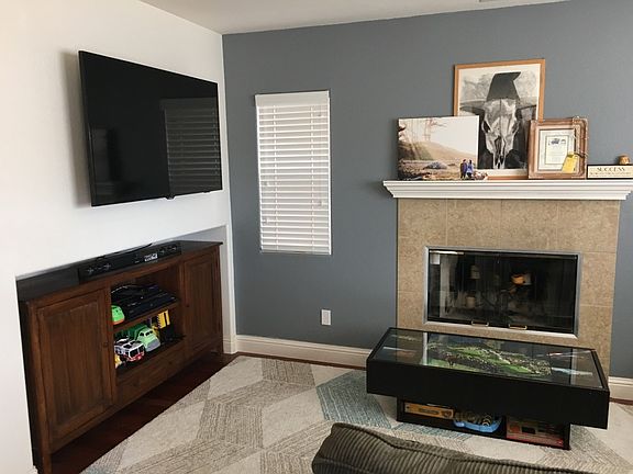2nd image of 270 Valley Station Cir