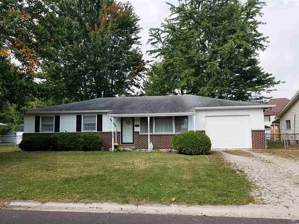 1st image of 206 Greenwood Dr