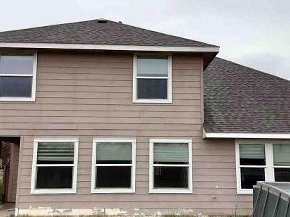 4th image of 8343 Quiet Bay Dr