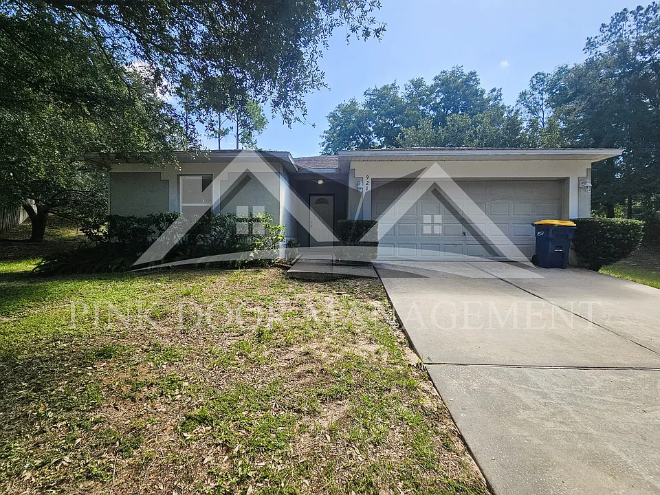 921 Bristle Cone Ct