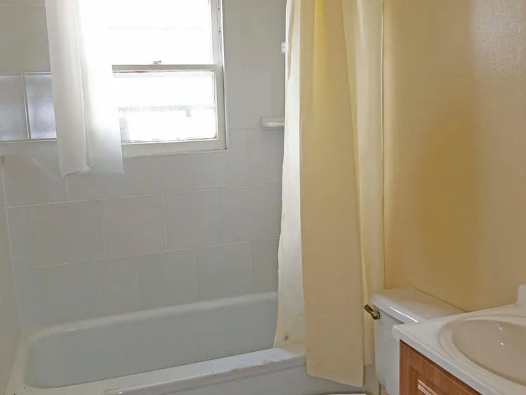 Full Bath