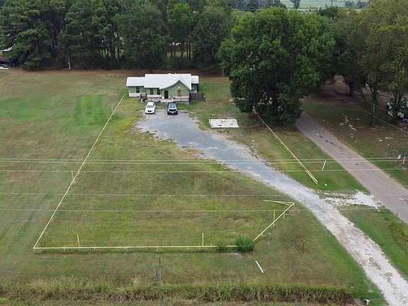 3rd image of 2790 West Hwy #82