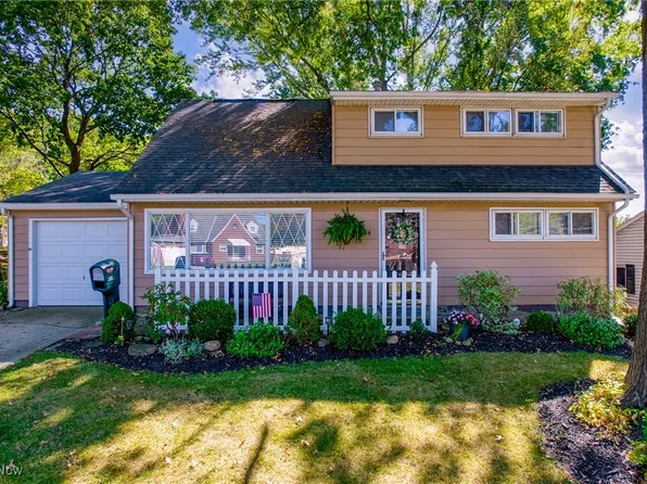 336 Graham Rd, Cuyahoga Falls, OH 44223