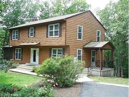2nd image of 14024 Hunter Hill Ln