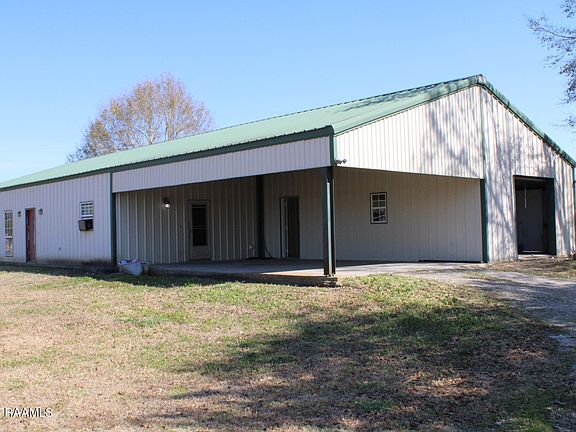 2nd image of 1065 Harry Huval Rd