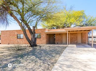 5732 S Bryant Stra, Tucson, AZ 85706
