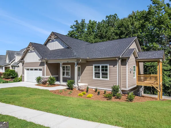 301 Retreat Way, Carrollton, GA 30116