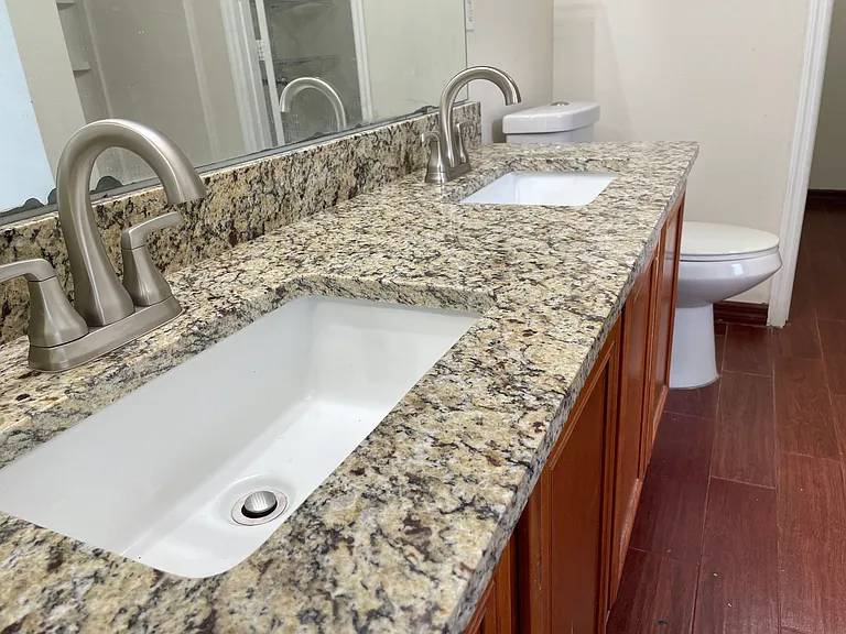 15652 Galbi Dr — Photo 14