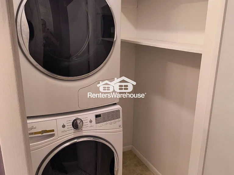 1901 Emerson Ave S #102 — Photo 27