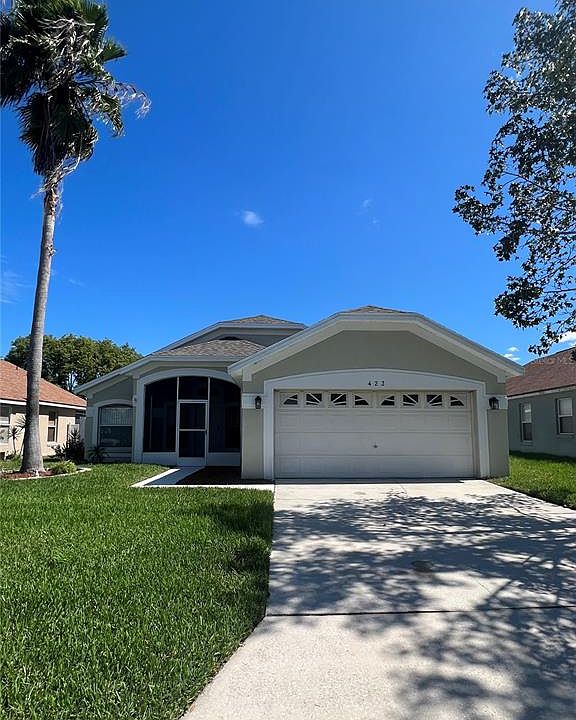 1st image of 423 PRINCE CHARLES DRIVE