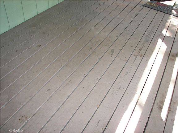 4th image of 22920 Fir Ln