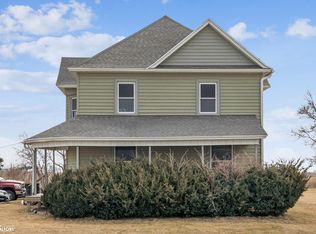 1750 140th St, Mount Pleasant, IA