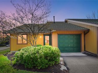 250 Park Meadows Dr, Yellow Springs, OH