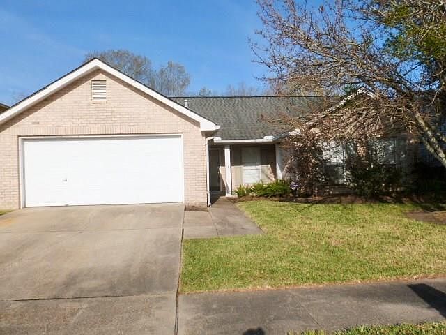 1st image of 116 Nottaway Dr