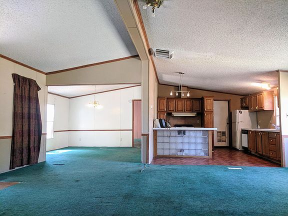 5th image of 1035 Castillo Ct SE