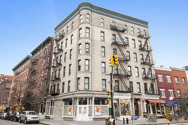 Rented by Compass | media 6