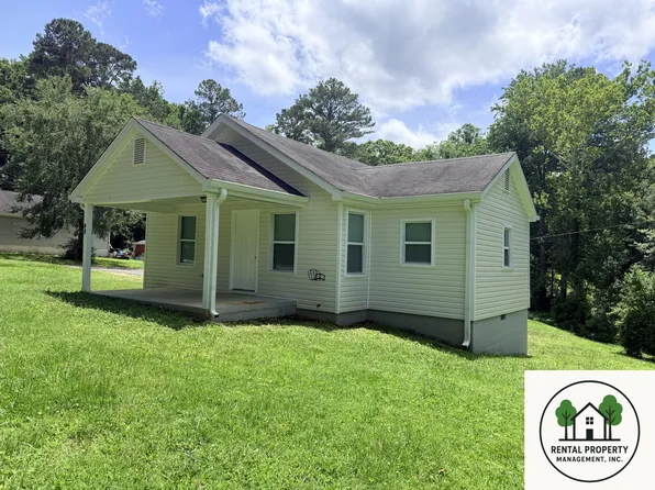 48 Cole Lake Rd, Dallas, GA 30157