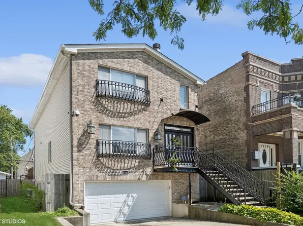 3241 N Kenneth Ave, Chicago, IL 60641