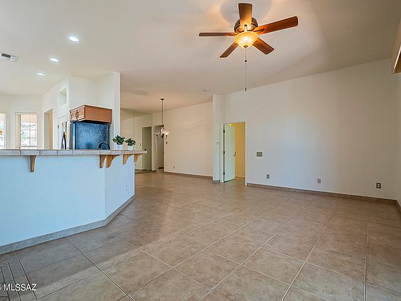 3rd image of 13203 N Silver Cholla Pl