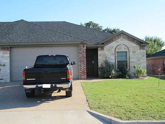 3rd image of 3414 3416 Canyon Crossing Dr