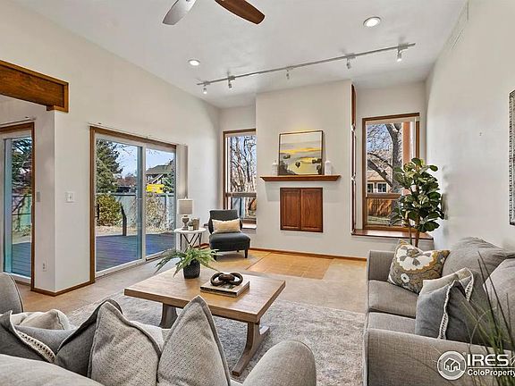 3rd image of 300 Bowline Ct