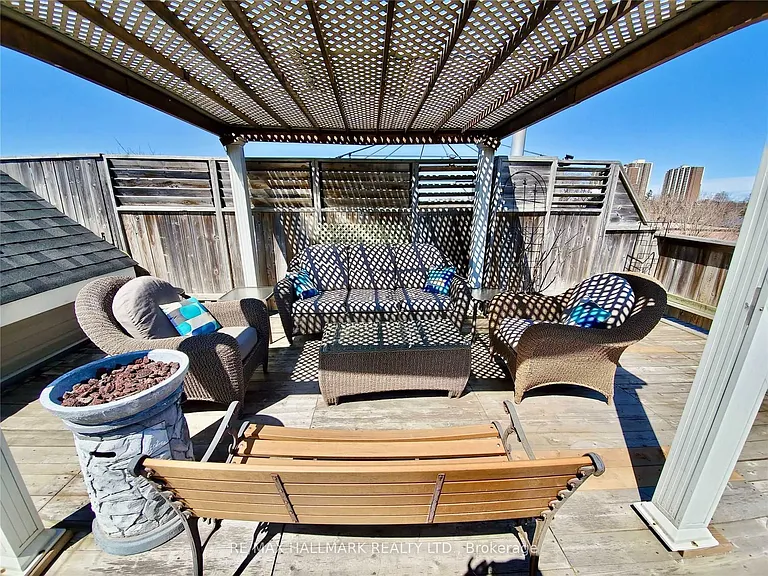 99 Coleman Ave #204 — Photo 25