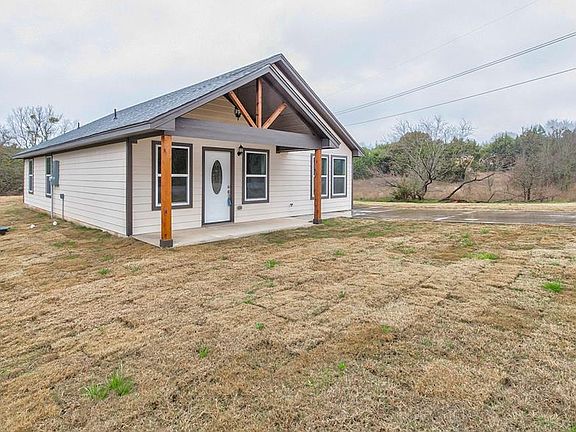 3rd image of 2611 San Gabriel Dr