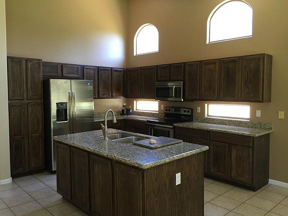 5th image of 6747 E Paradise Ln
