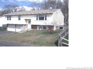 64 Worcester Ave, Waterbury, CT 06705
