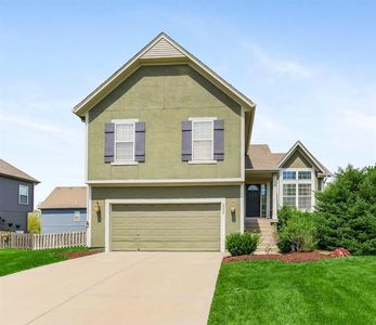 2306 W Layton Dr, Olathe, KS, 66061