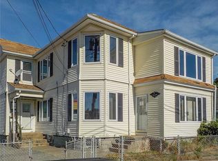 1427 Plymouth Ave, Fall River, MA 02721