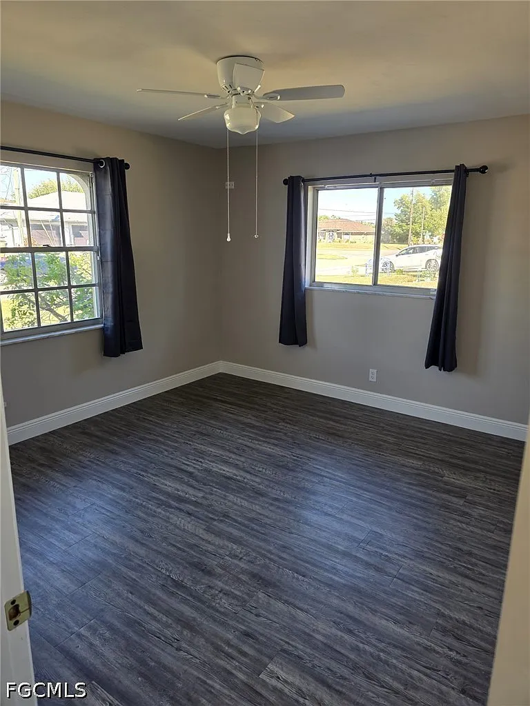 2 bed, 2.0 bath, 1048 sqft, $1,600 — Photo 4