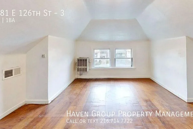 2681 E 126th St #3 — Photo 3