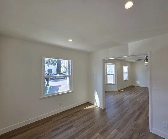 102 Gaviota Ave — Photo 5
