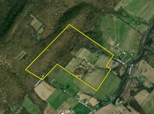 241 Parks Dr, Tyrone, PA 16686