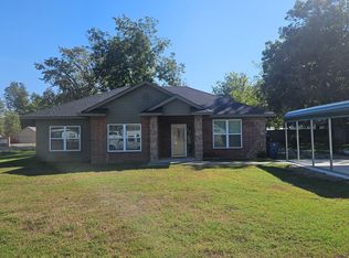 310 SW 2nd St, Krebs, OK 74554