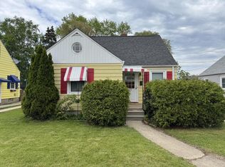 7715 18th Ave, Kenosha, WI 53143