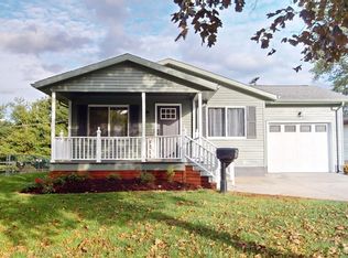 1019 Woodbine St, Willard, OH 44890