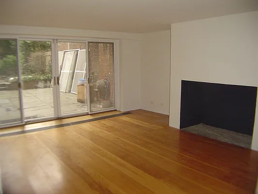 Rented by M.Woods & Associates | media 18
