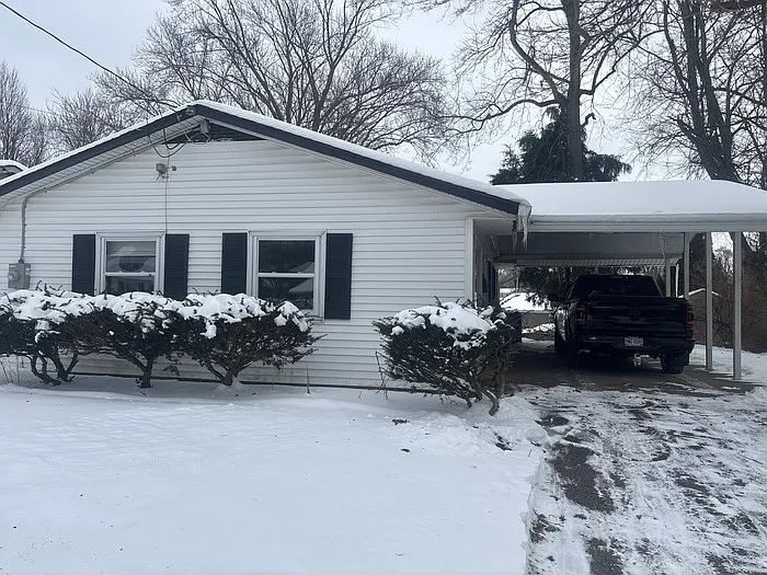 9626 Pippin Rd photo 1