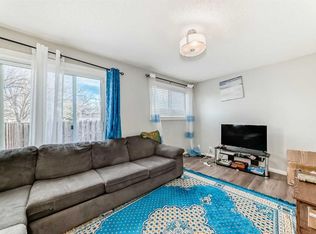 5520 W 1st Ave SE #57, Calgary, AB T2A 5Z7