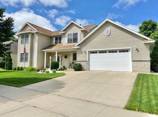 2265 Ponderosa Dr SW, Rochester, MN 55902