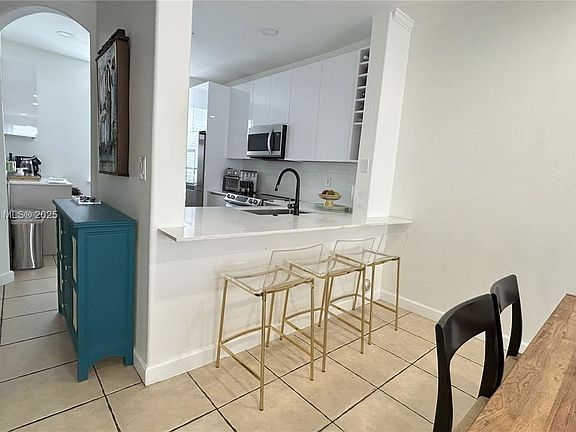 4th image of 5440 NW 107th Ave APT 212