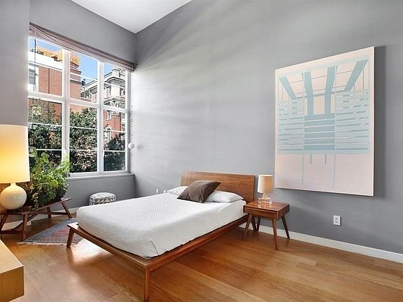 4th image of 27-28 Thomson Ave #245