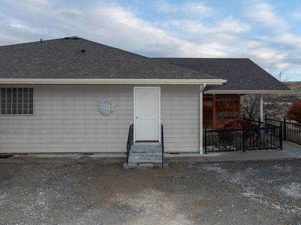 1332 Chucker Ln #1