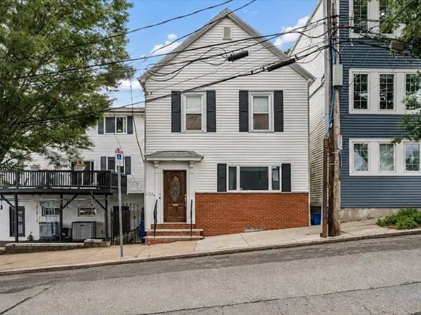 153 G St, South Boston, MA 02127